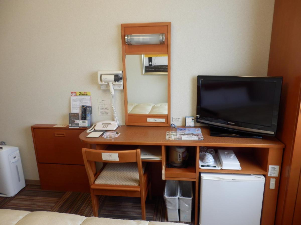 Hotel Route-Inn Kanazawa Ekimae Ishikawa Room photo